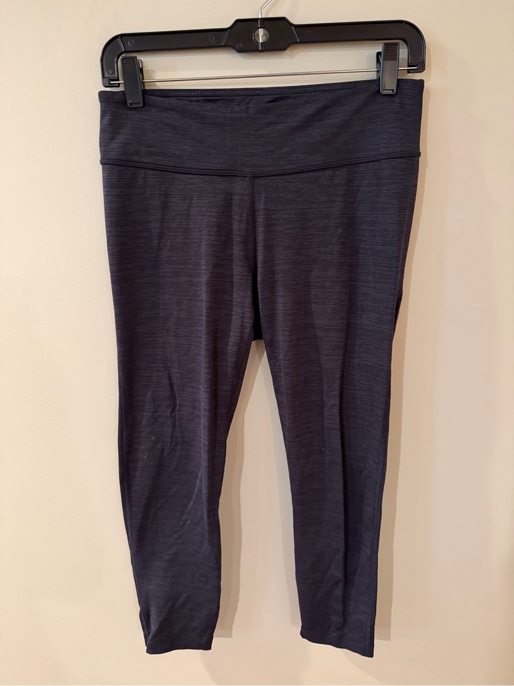 5/$25!! Outdoor Voices Black pattern Capri Leggings